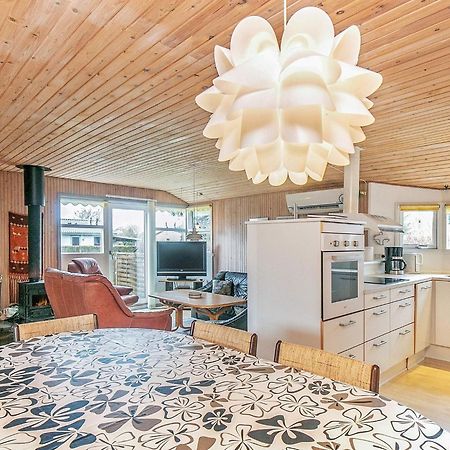 8 Person Holiday Home In Hesselager Kültér fotó